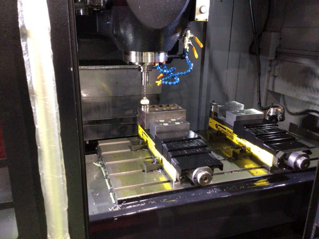Reduced work time from 40 minutes to 2 minutes! High-efficiency, high-precision drilling of high-hardness steel